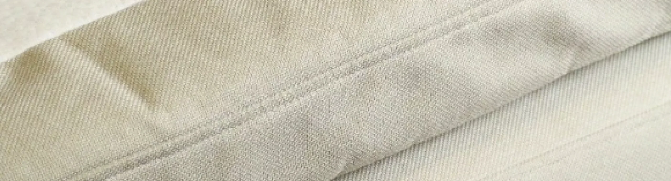 Prima Lyx bäddmadrass — detalj av material och sömmar