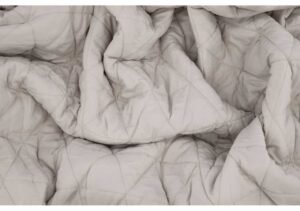 Mjukt och skönt i örngott av högkvalitativt material – perfekt för en god natts sömn.