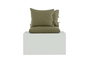 Mjuka gröna sängkuddar i hög kvalitet för komfort och stil.