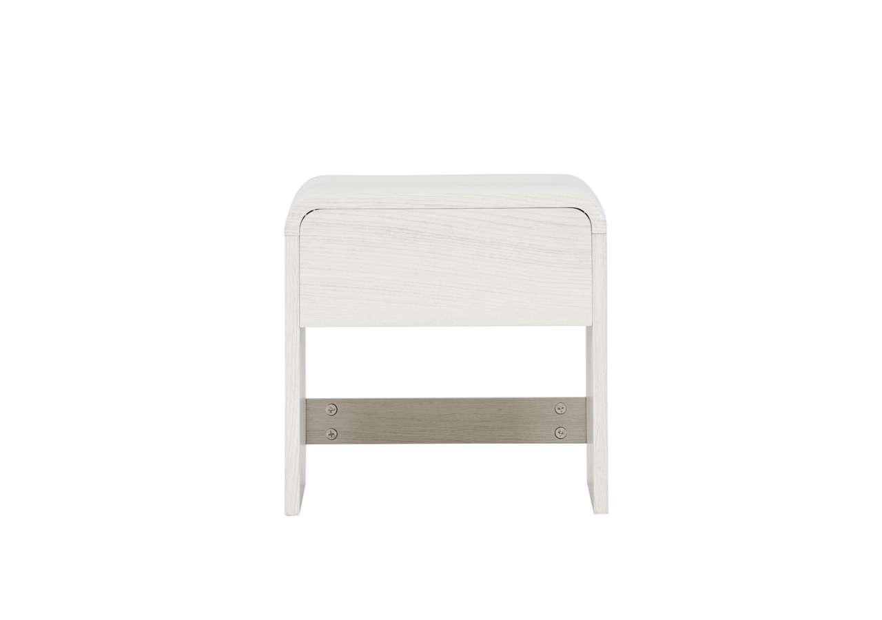 Sängfabrikens moderna nattduksbord i ljusträ med förvaring och minimalistisk design.