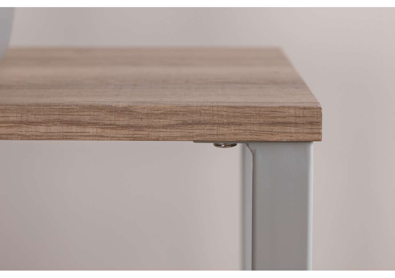 Gångjärn av metall och trä, modern möbeldesign.