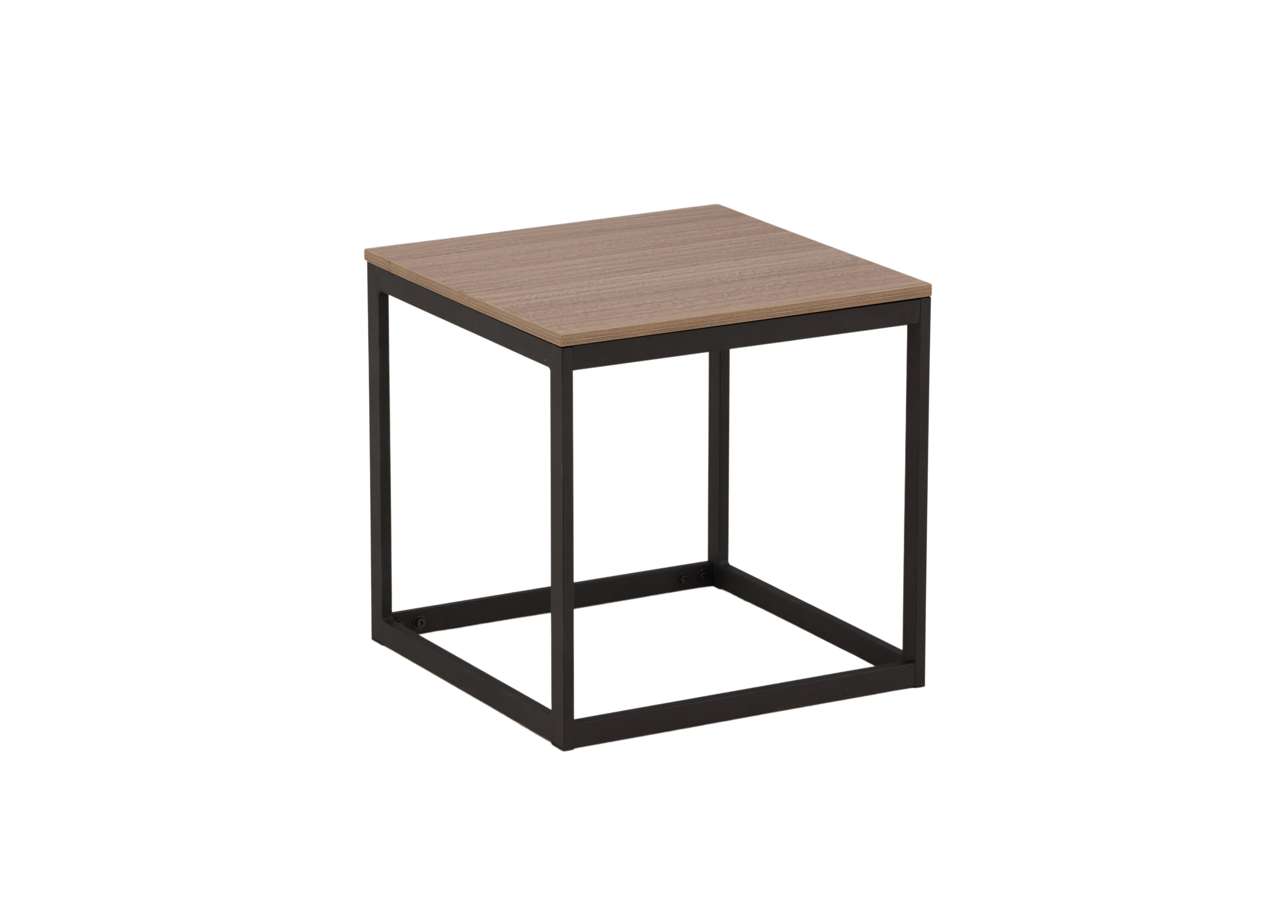 Modern nattbord i trä och metall for en minimalistisk sovrumsstil.