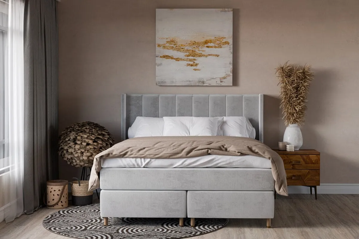 Sängfabriken, modern sovrumsinredning med bekvämt säng och stilfulla detaljer.