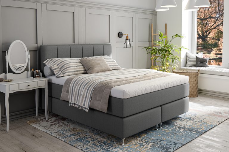 Säng från Sängfabriken i modern och stilren design med bekvämlighet för en god natts sömn.