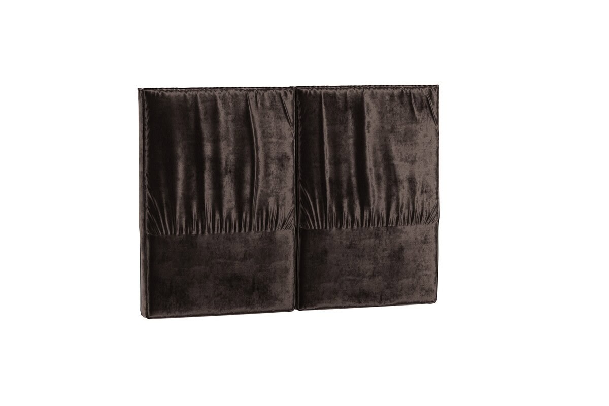 Sänggavel i mörkbrunt sammet för elegant sovrumsmiljö.