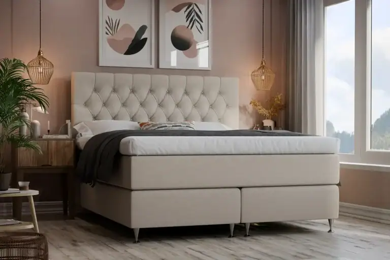 Sängfabriken säng med modern design och bekvämt huvudgavel. Perfekt för en stilren och avkopplande s.