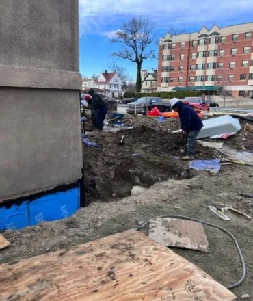 35df81ce-50ae-46f5-a879-f25f72faae0c-430x570