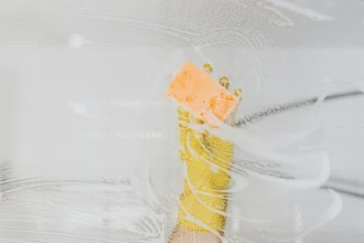 Best Magnetic Glass Cleaners for Crystal Clear Windows