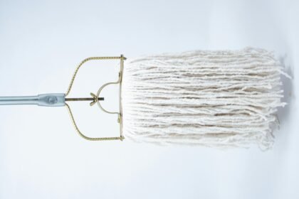 O-Cedar EasyWring Microfiber Spin Mop