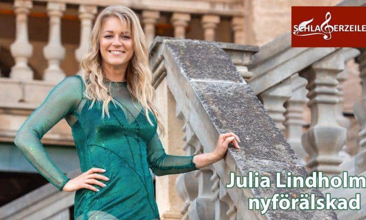 Julia Lindholm verliebt