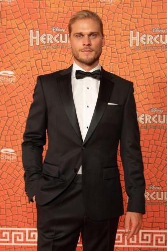 Premiere Hercules Hamburg, Roter Teppich