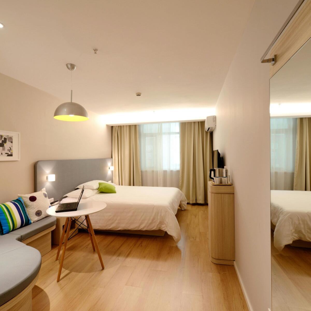 Chavakuk, Ramat Beit Shemesh Daled – furnished ground-floor apartment with 3 rooms 1