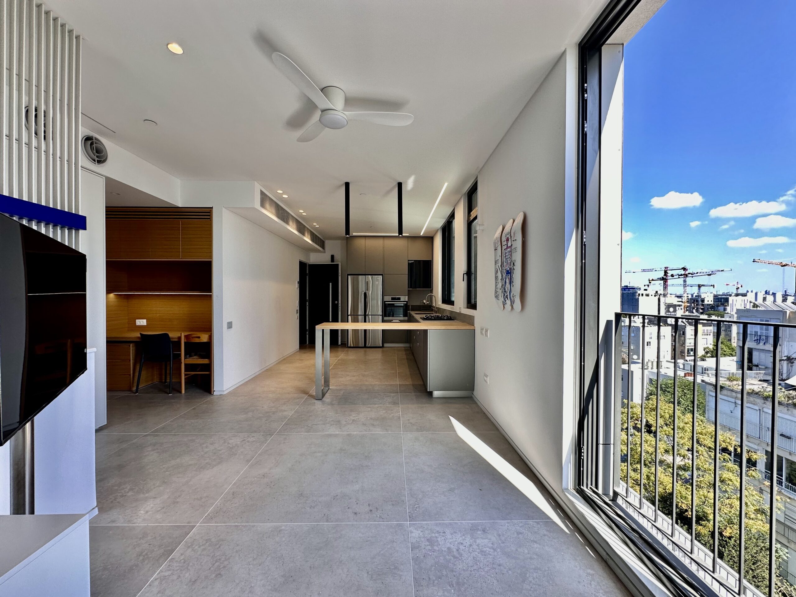 Apartments For Rent: Yitzhak Epstein, New North, Tel Aviv #335 1