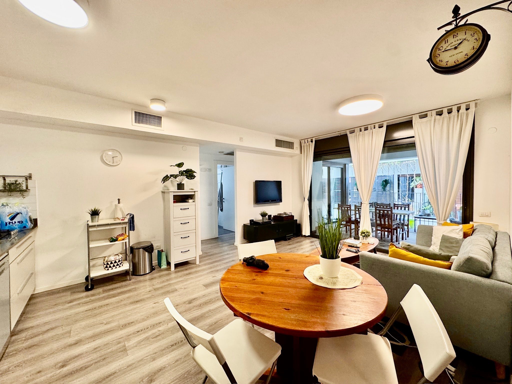 Apartments For Rent: Levontine, City Center, Tel Aviv #350 11