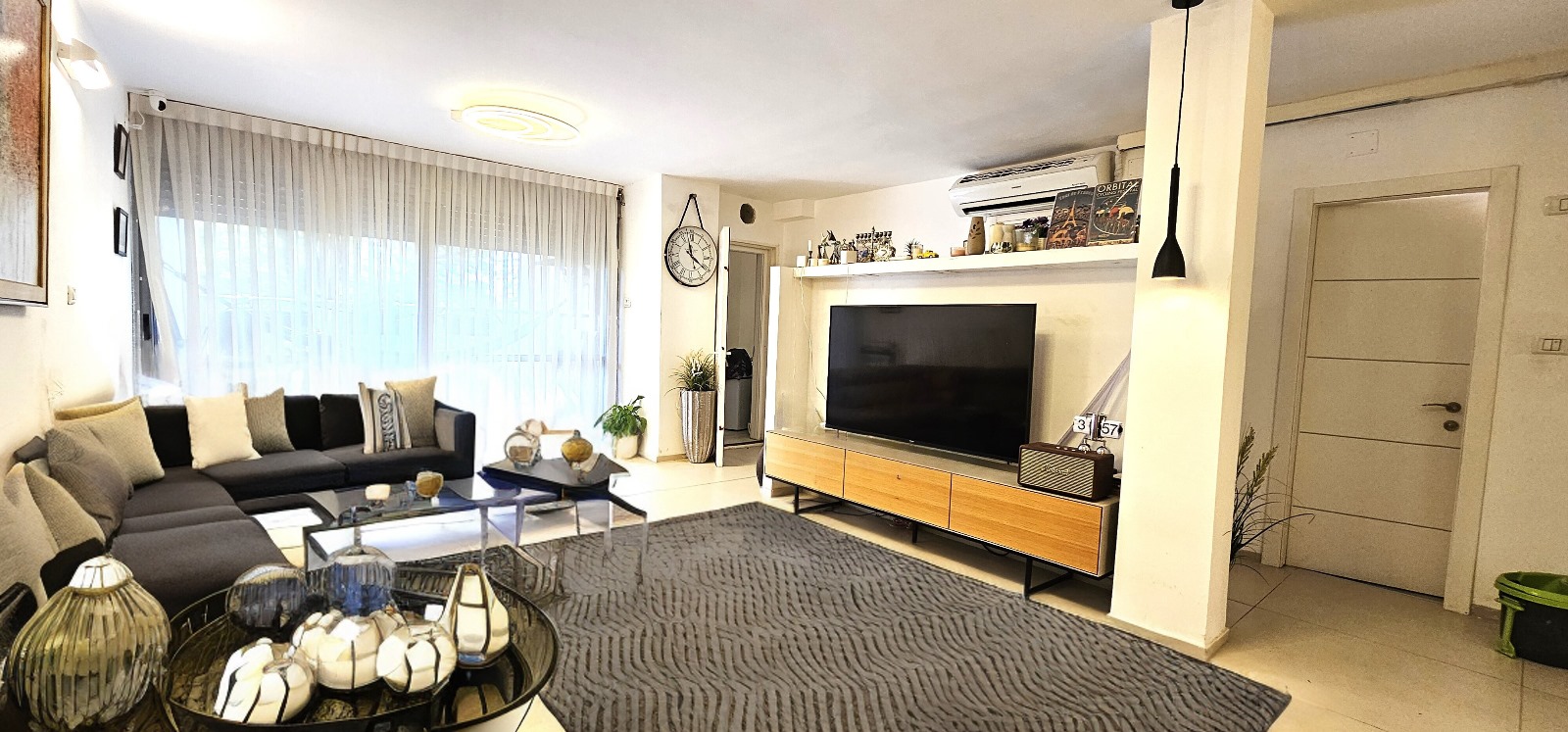 Hod HaSharon, Magdiel Neighborhood apartment (1)