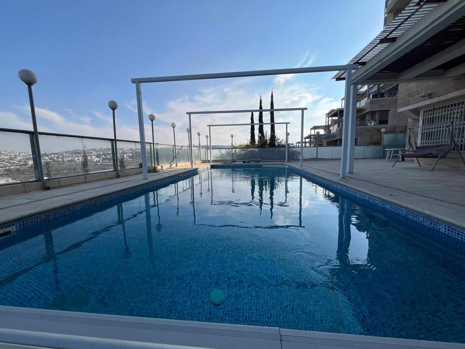 Holiland Neighborhood – garden apartment - For Sale (3)