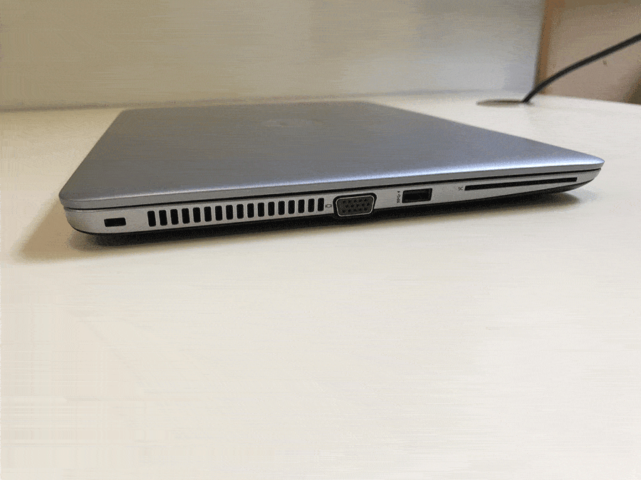 HP EliteBook 840 G3 - côté gauche