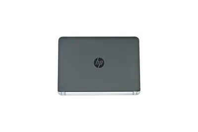 Modèle HP 440 G3 de la marque HP. Image montrant la coque du dessus du pc.