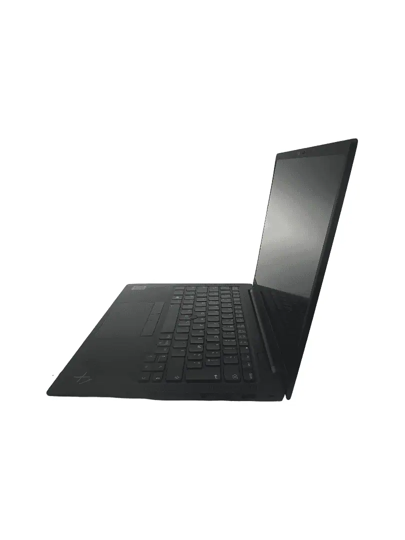 Ordinateur portable noir ouvert, idéal pour réparation informatique, maintenance et dépannage. Conçu pour les techniciens et les professionnels de l'informatique.