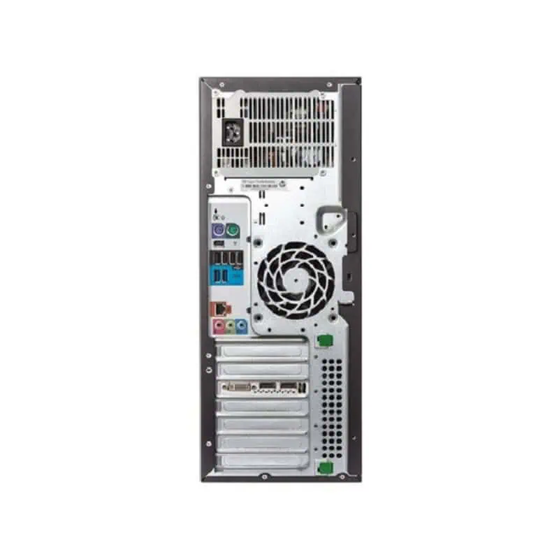 Vue arrière d'un boîtier d'ordinateur de bureau avec composants internes visibles, y compris ventilateur, ports USB et slots d'extension.