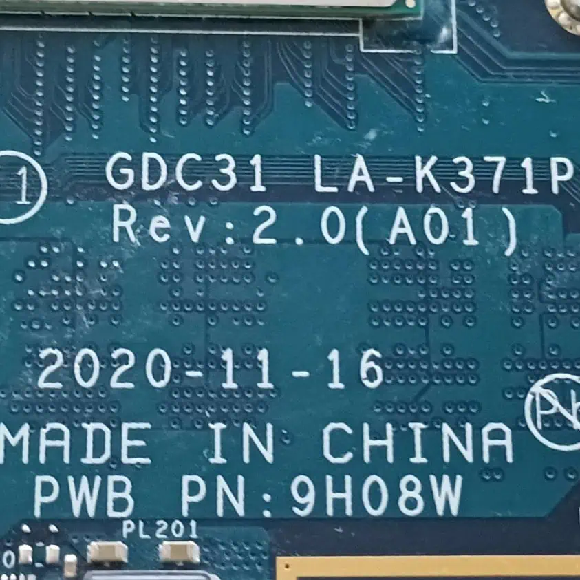 Carte mère d'ordinateur avec inscriptions GDC31 LA-K371P, fabriquée en Chine, version 2.0, datée du 16 novembre 2020, pour composants informatiques.