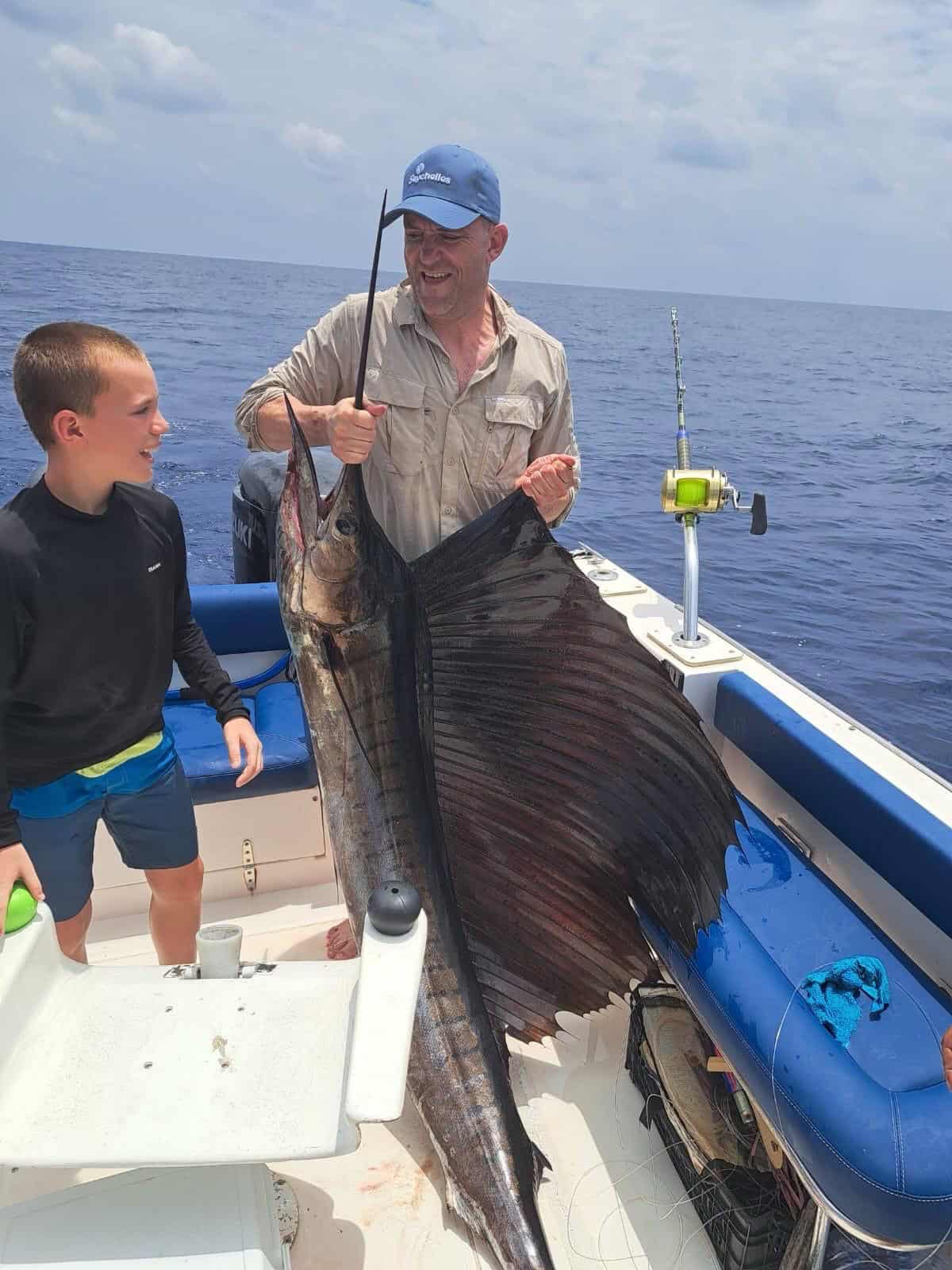 Lagoon view — granite & palms
