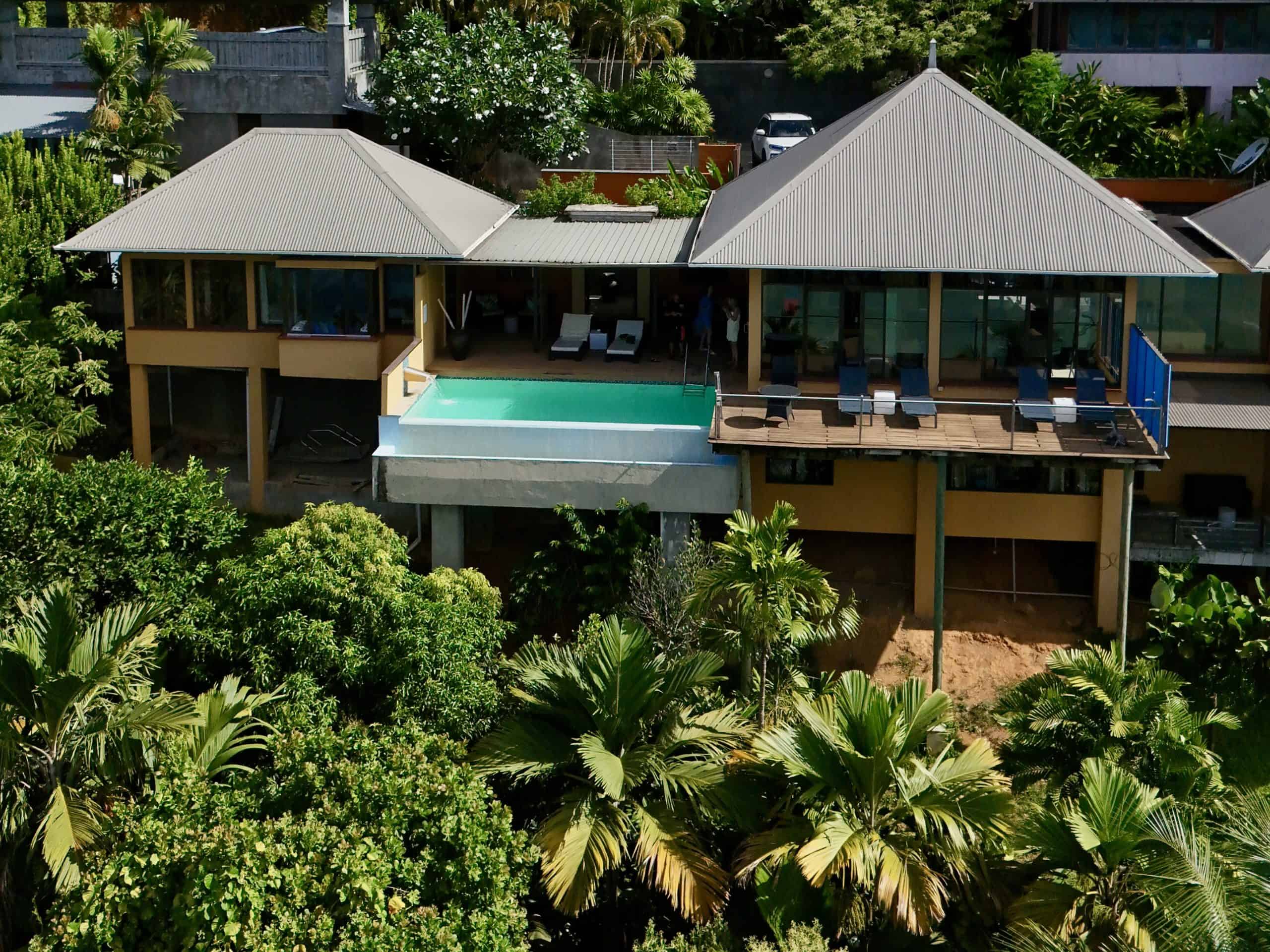 Villa Kiki — Mahé (vue océan, piscine)