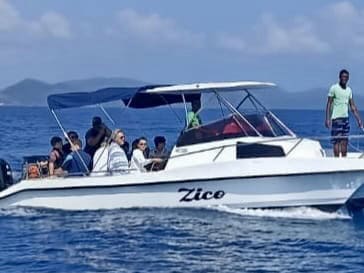 Zico Boat Excursion — La Digue