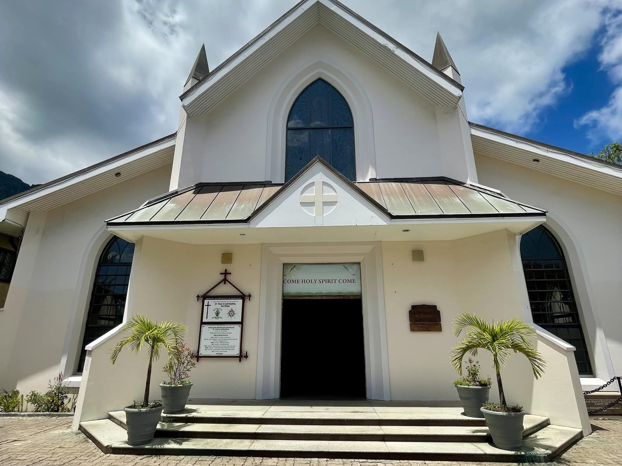 St Paul’s Cathedral — Victoria