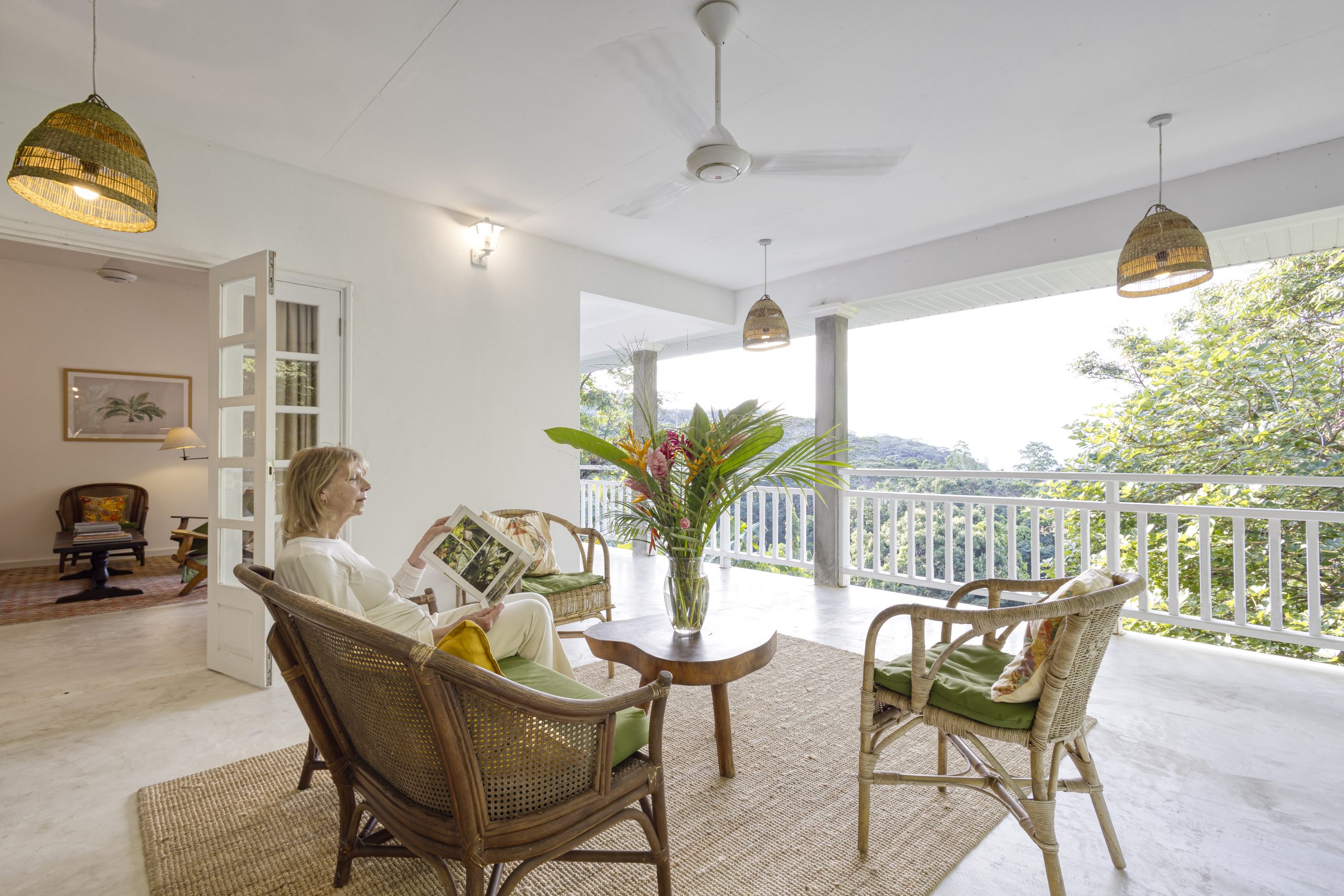 Katiti Lodge — tropical surroundings near beaches