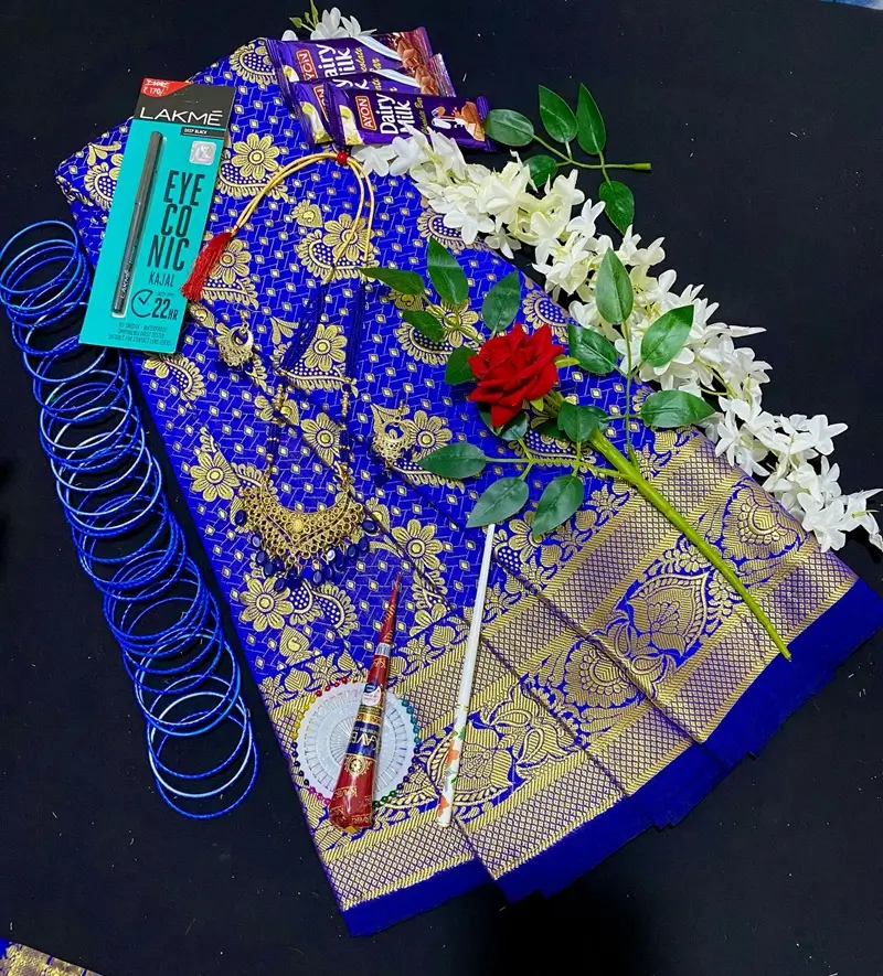 Katan benaroshi saree combo package. for gift. blue color