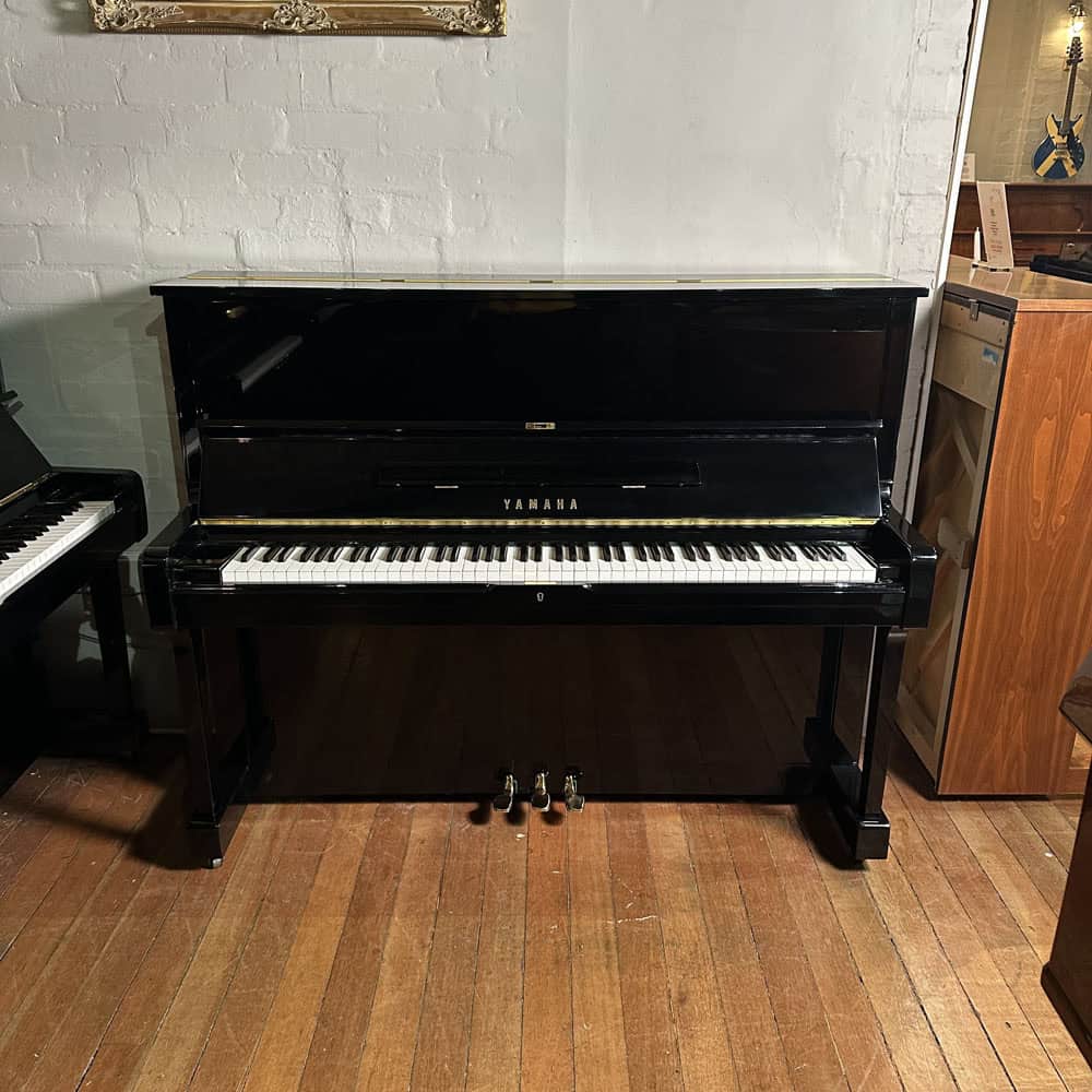 Reconditioned | Yamaha U1 | Upright Piano  | Black Polyester | 2809616