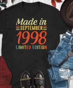 September 1998 Shirt 21st Birthday Decorations Born In 1998 T-Shirt