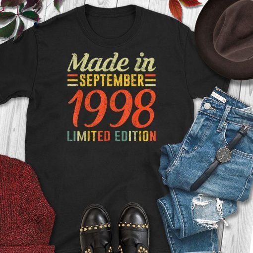 September 1998 Shirt 21st Birthday Decorations Born In 1998 T-Shirt