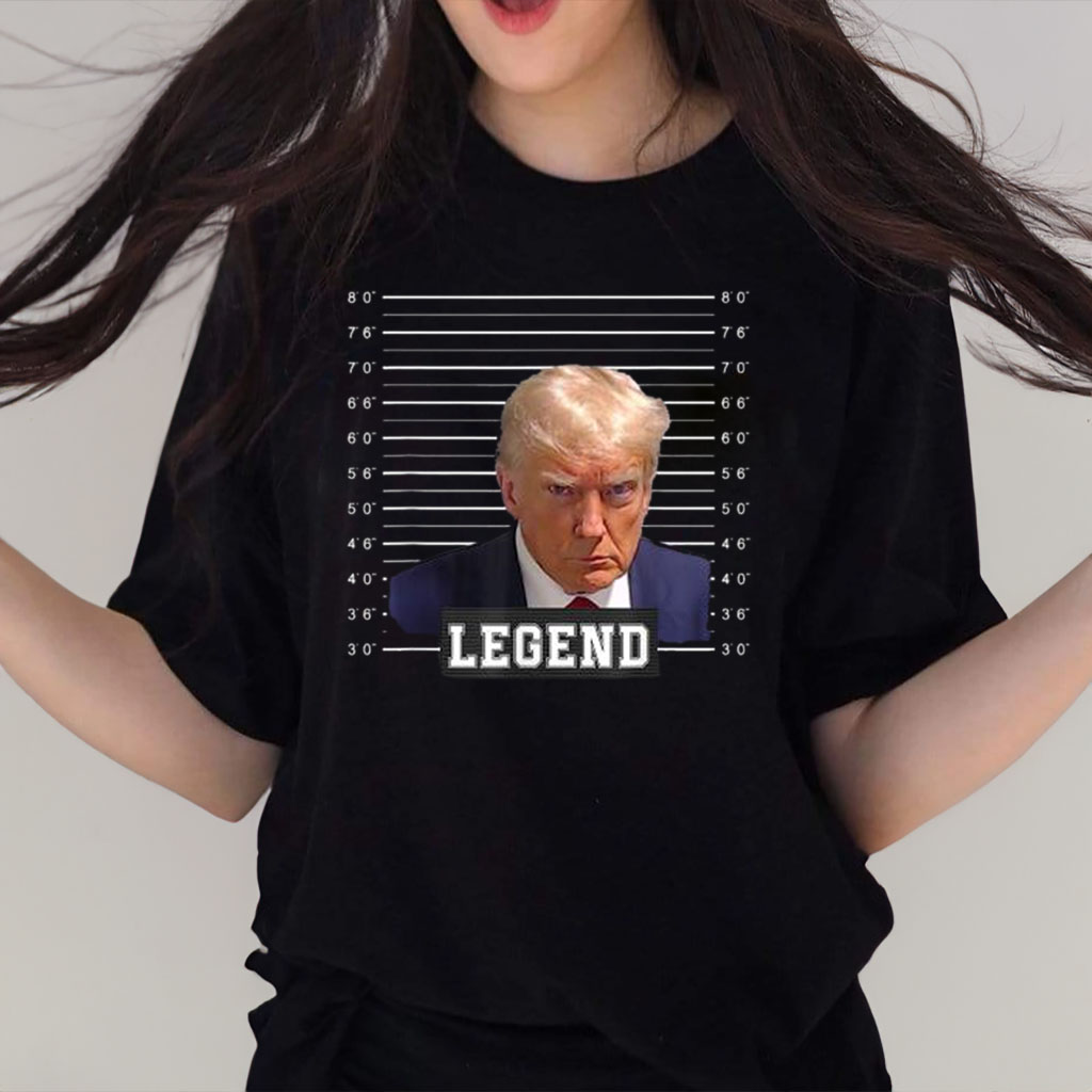 Free Donald Trump Mug Shot Republican President Maga 2024 T-shirt