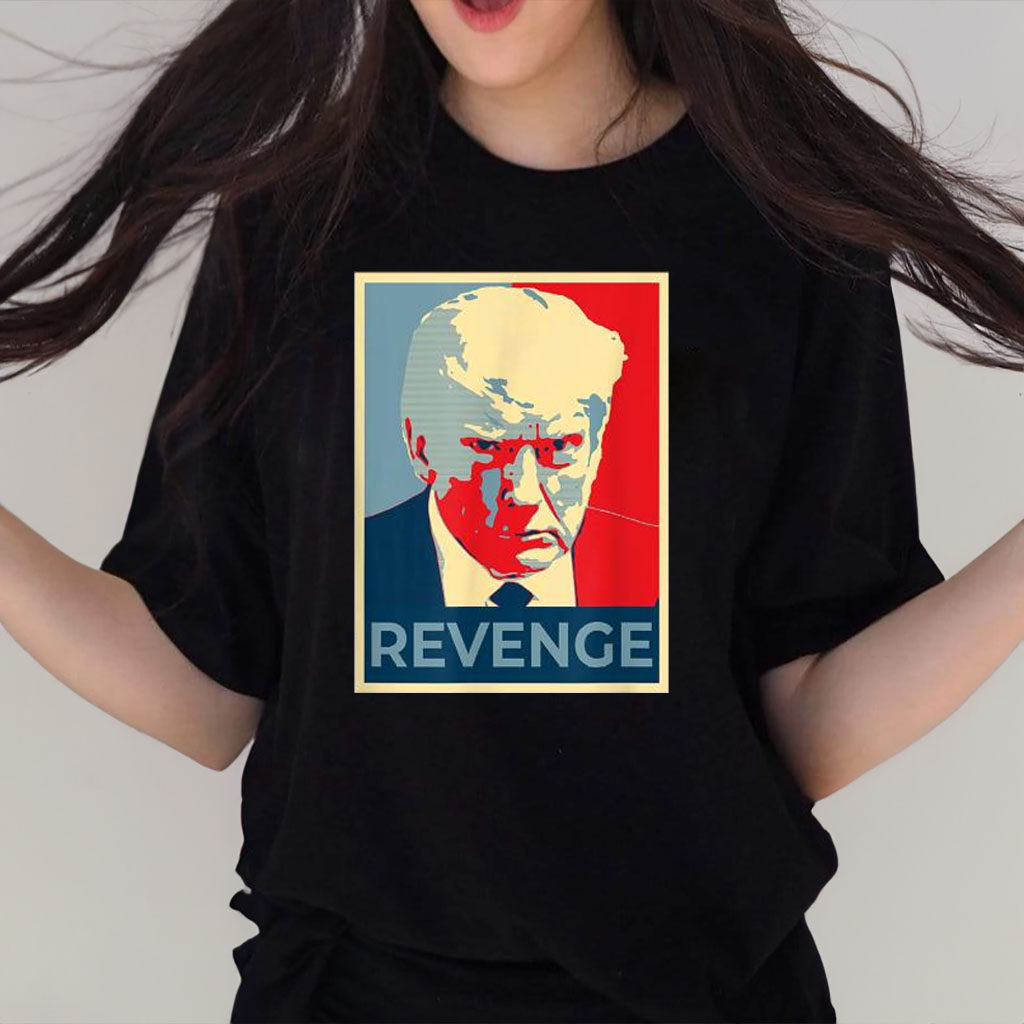 Free Donald Trump Mug Shot Republican Revenge Maga 2024 T-shirt