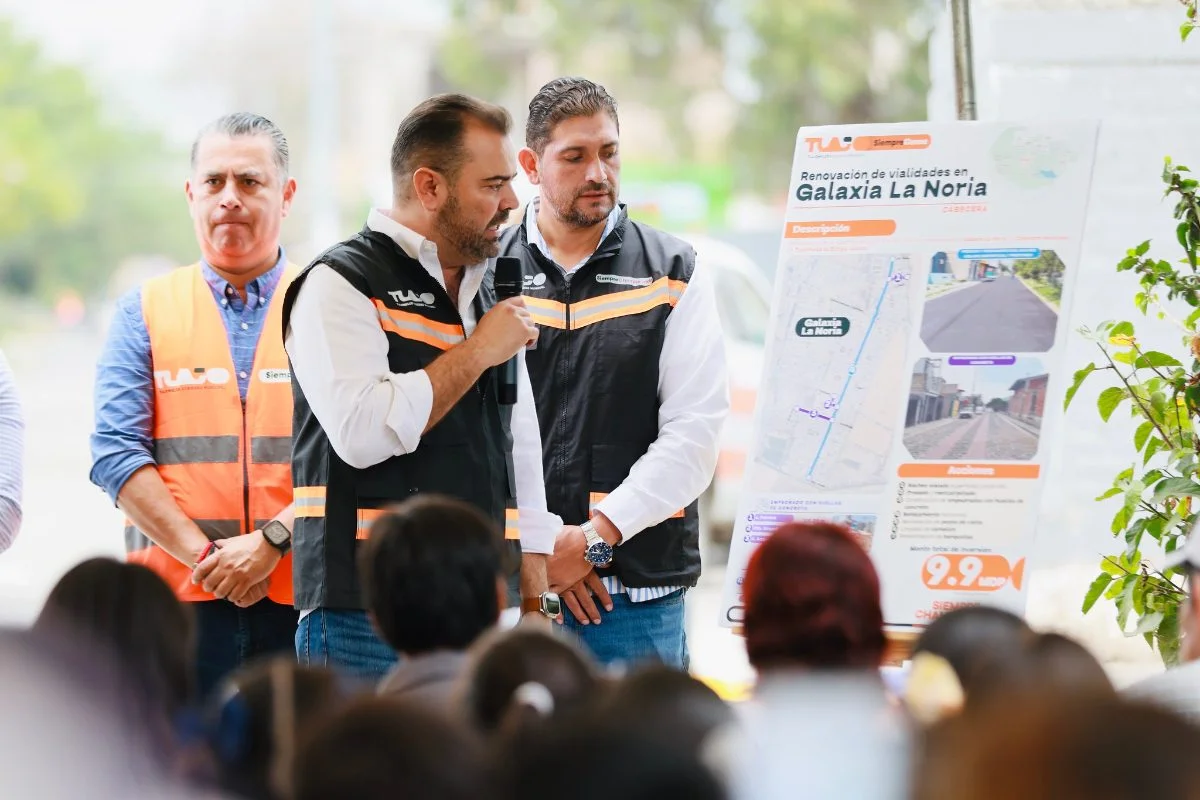 El alcalde Gerardo Quirino entrega la rehabilitación de calles en Galaxia La Noria, Tlajomulco