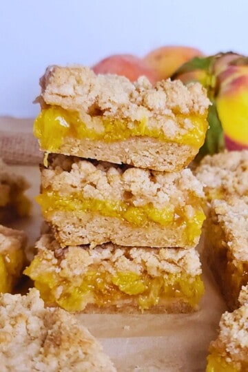 Peach Crumble Bars