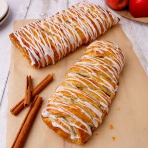 Apple Strudel made with puff pastry.