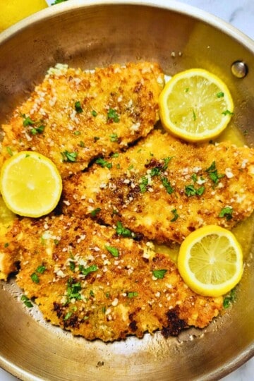 Lemon Chicken in a Garlic Butter Sauce