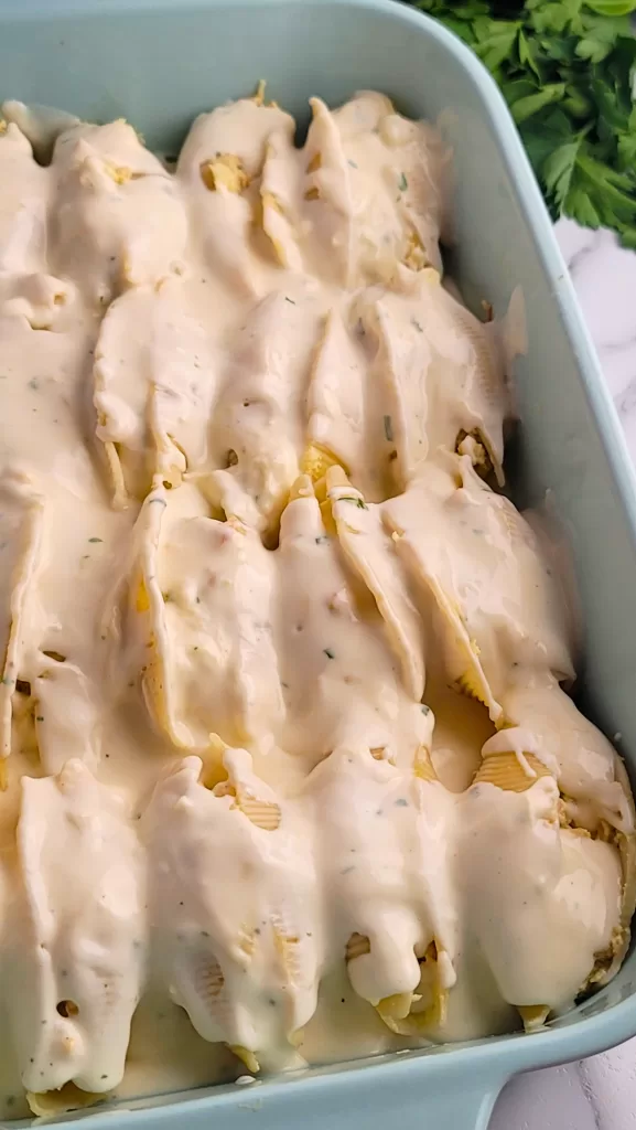 Chicken Alfredo Stuffed Shells