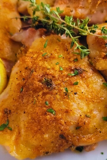 Crispy Roasted Chicken Thighs