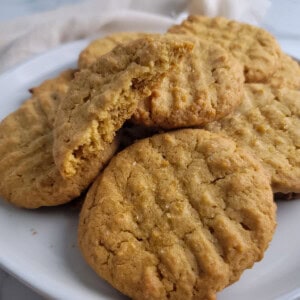Chewy Peanut Butter Cookies