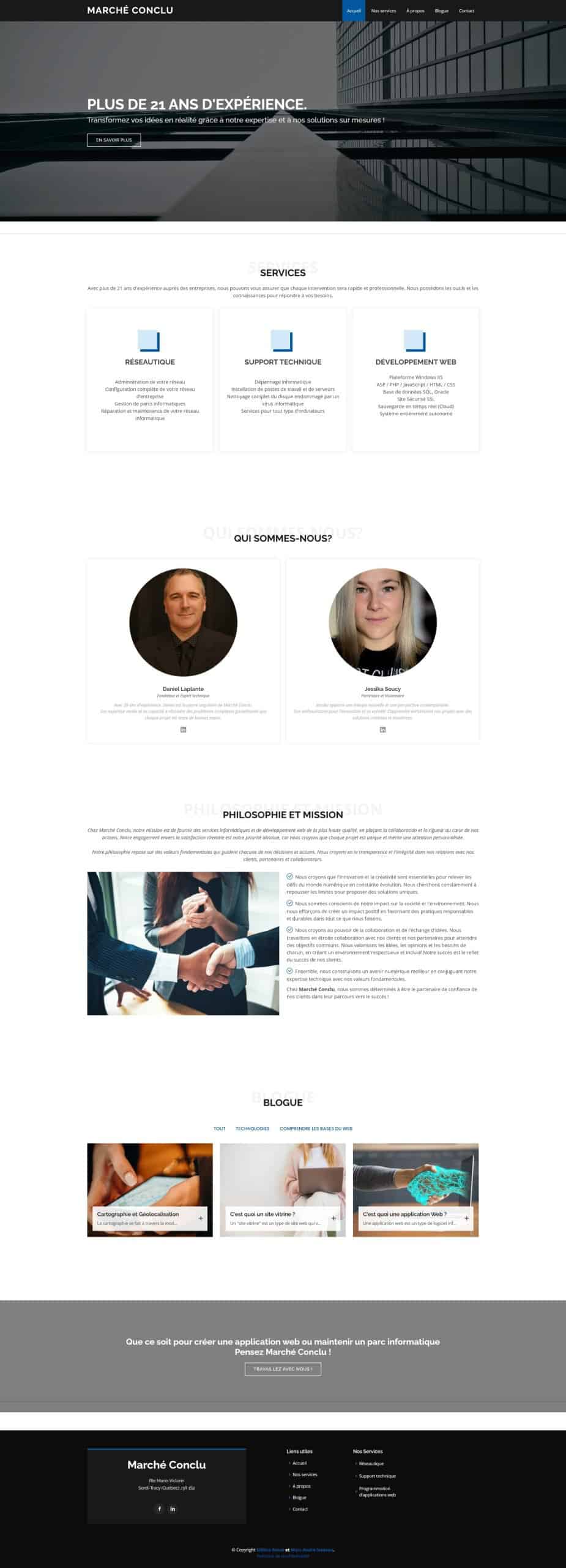 Exemple d'un site web de illustrant la gestion de projet numérique avec équipe collaborative.