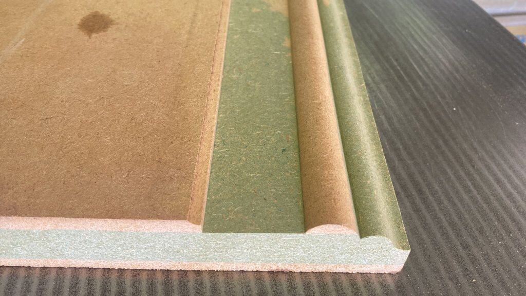 moisture resistand mdf skirting board