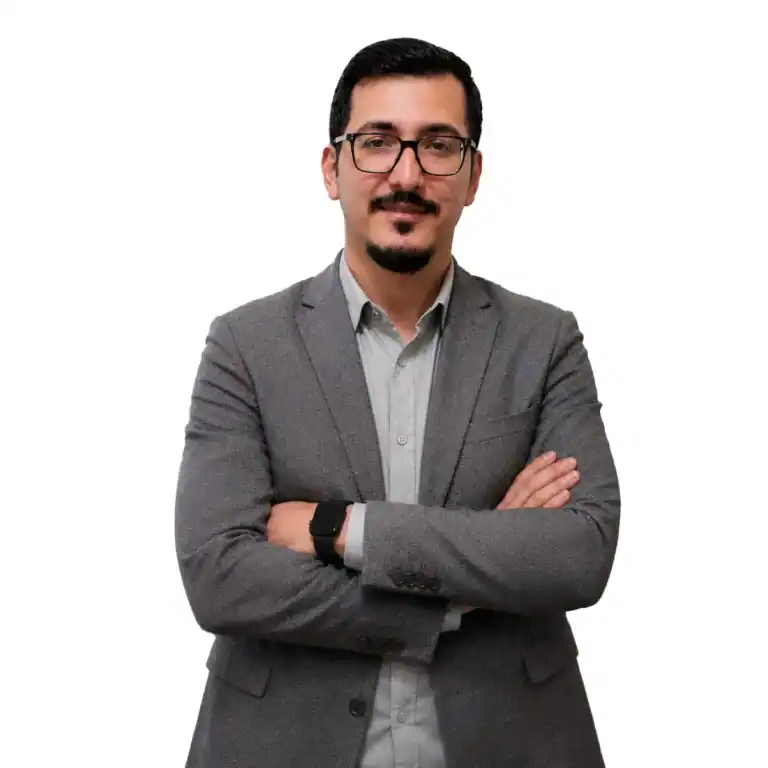Ehsan Momeni