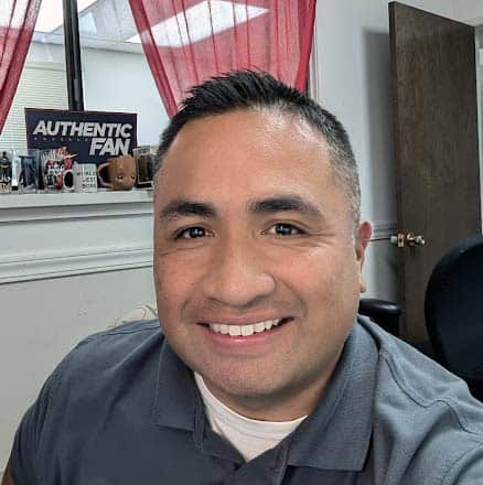 Joaquin Gomez, Founder, Solutionarian Marketing & Web Design