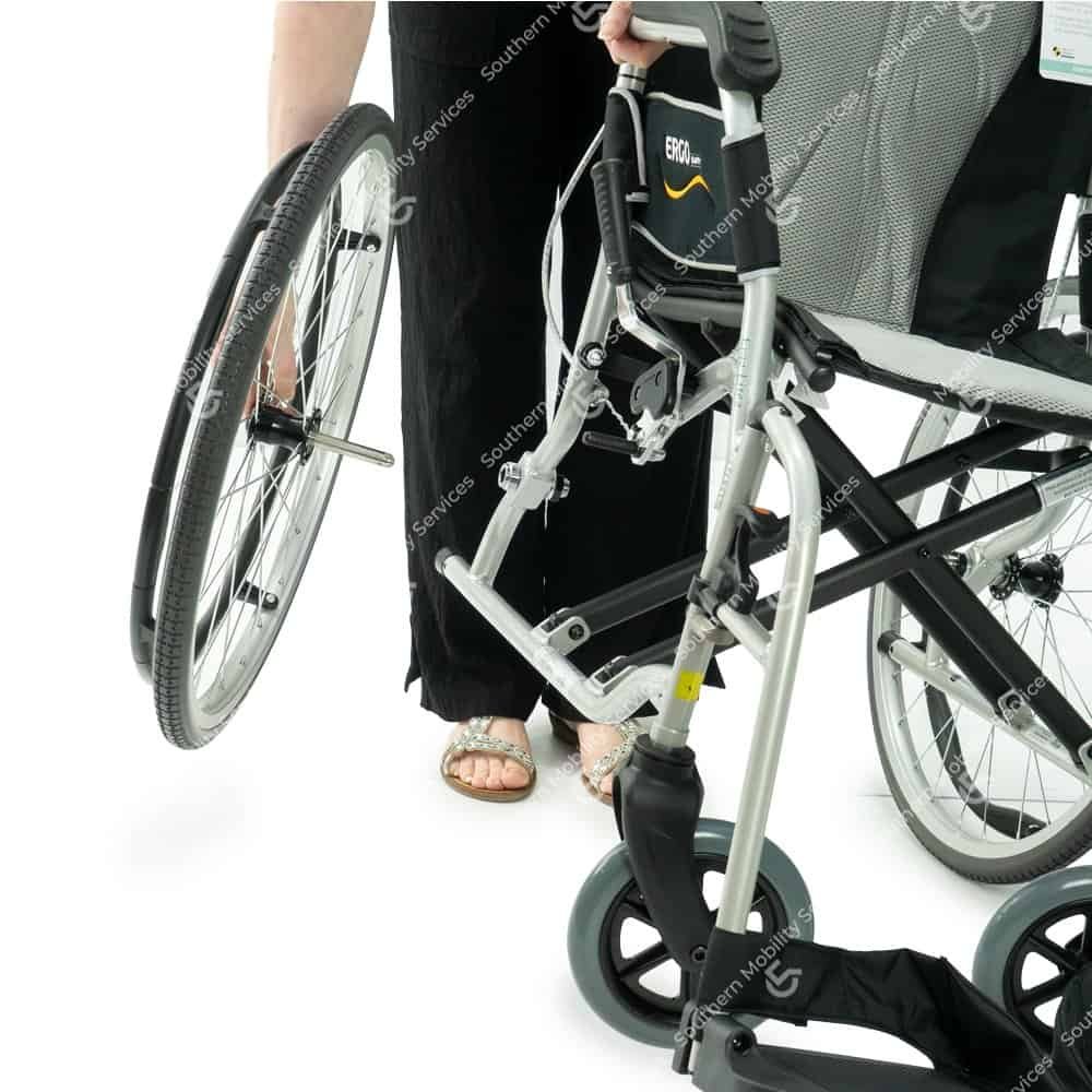 karma ergo lite2 self propelled wheelchair quick release wheel