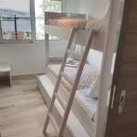Panorama House – κουκέτα με συρόμενο έξτρα κρεβάτι και παράθυρο με θέα θάλασσα & Καβάλα
