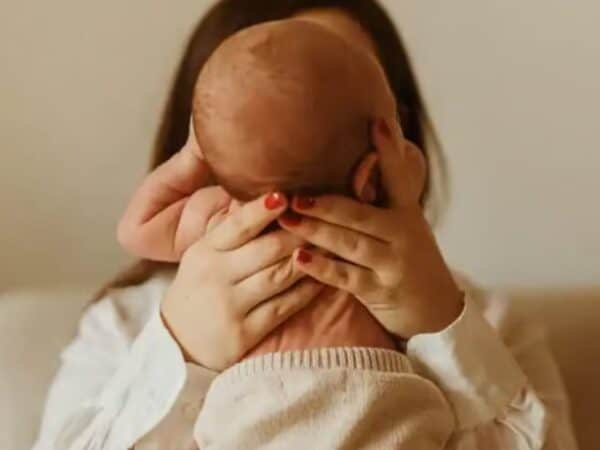 Signs of Postpartum Depression: What Kansas City Moms Need to Know